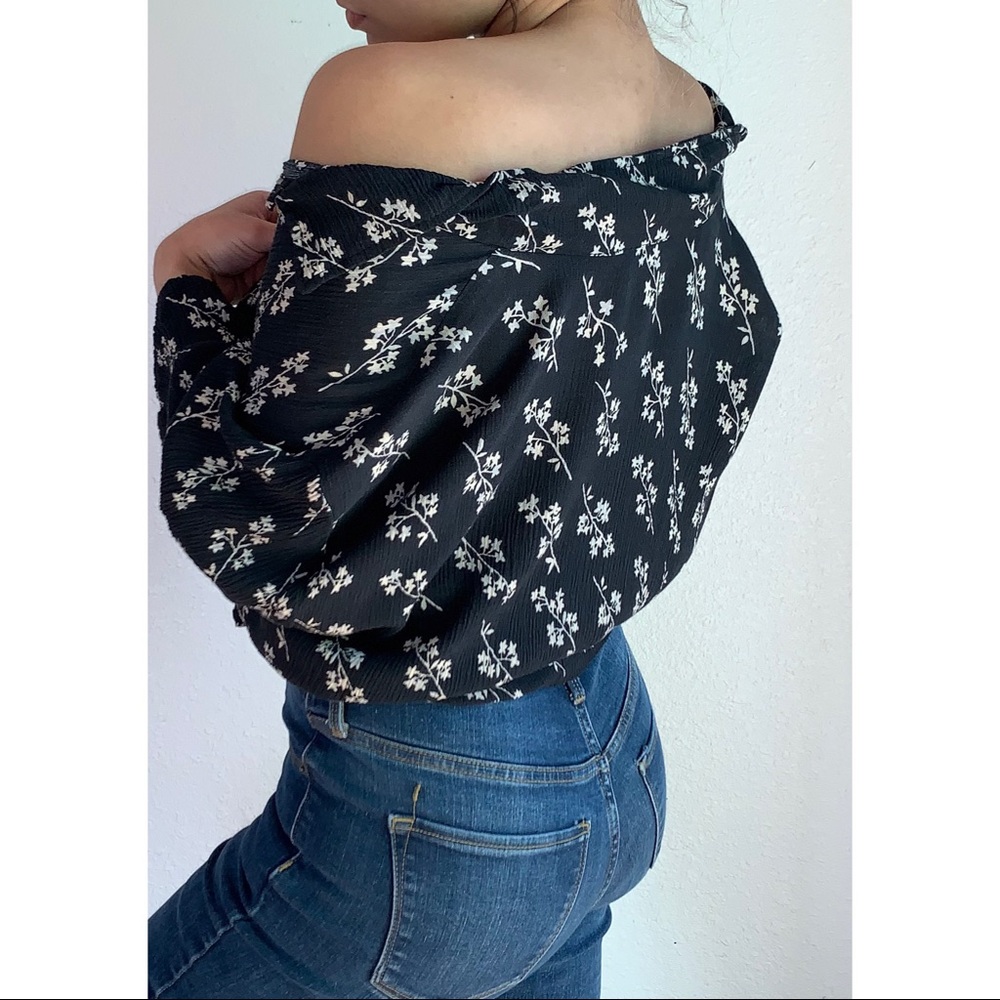 Button-Up Top - Picture 3 of 7